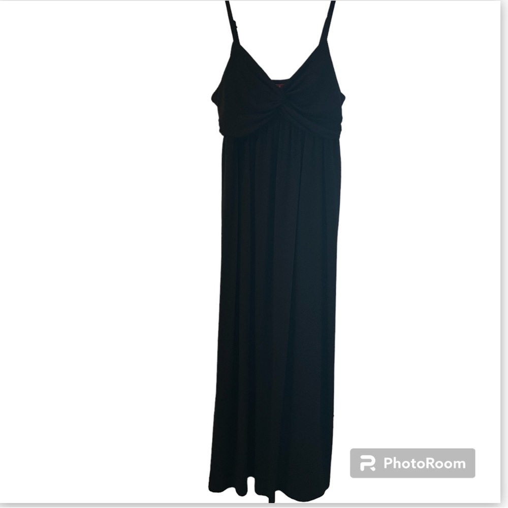 ELLE black maxi dress